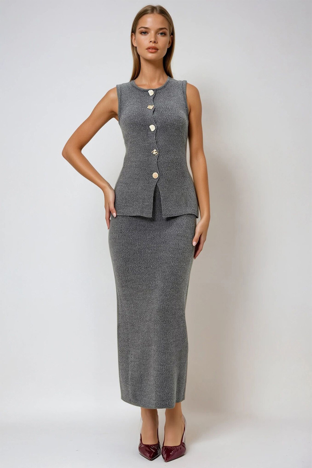 Antrasit Gold Düğme Detaylı Uzun Triko Yelek Ve Etek Takım