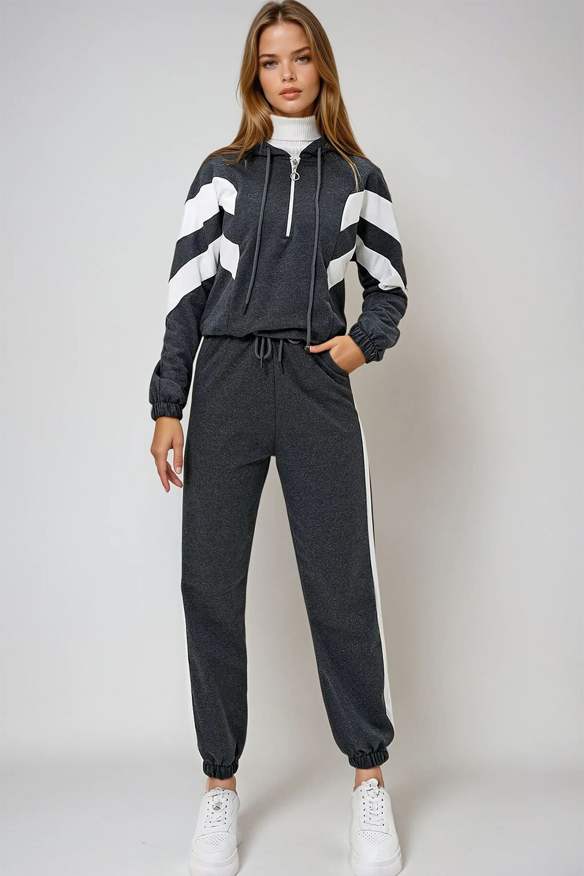 Antrasit Kapüşonlu Renk Bloklu Yarım Fermuarlı İki İplik  Sweatshırt Ve Paçası Lastikli Eşofman Takımı