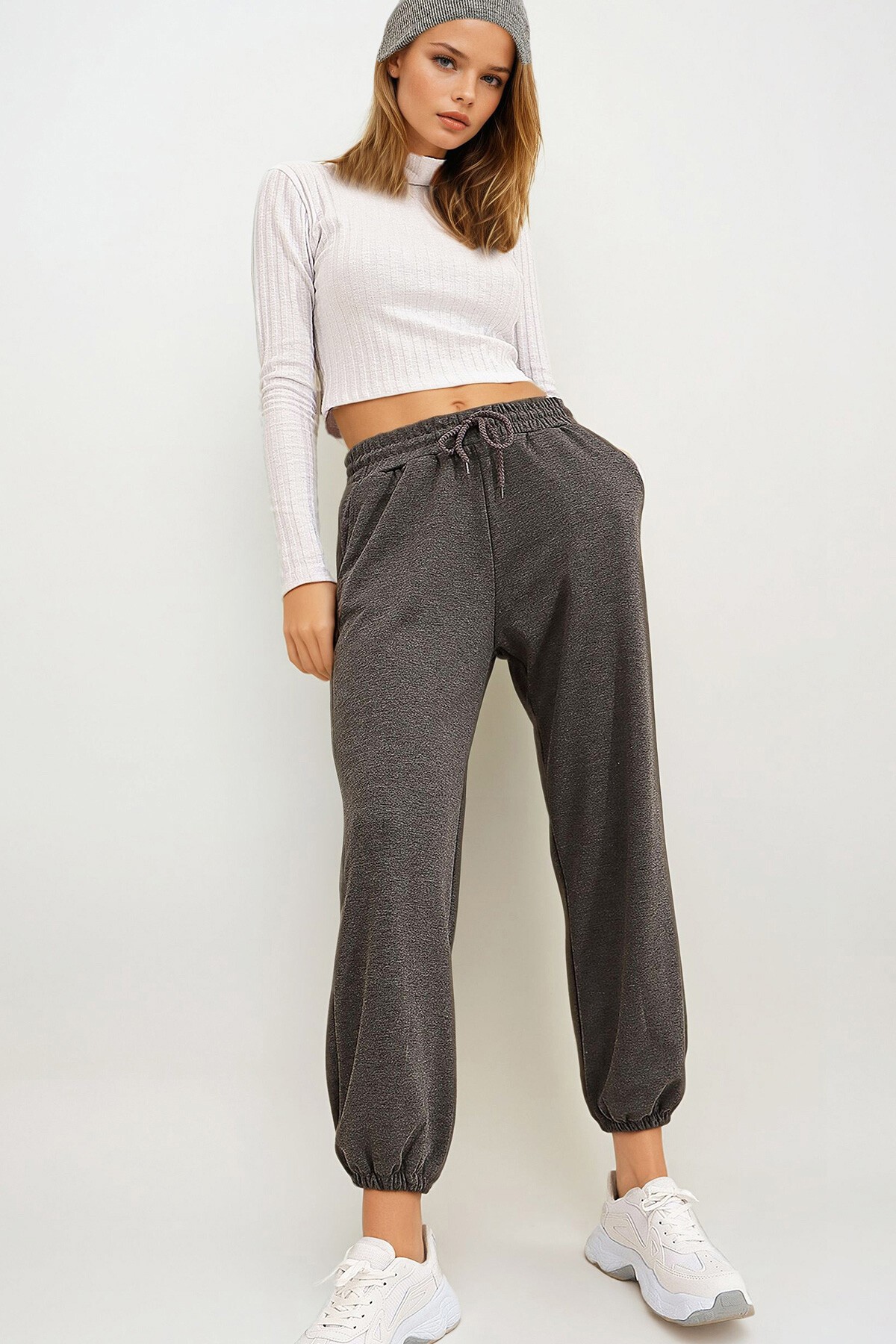 Antrasit Paçası Lastikli İki İplik Eşofman Altı