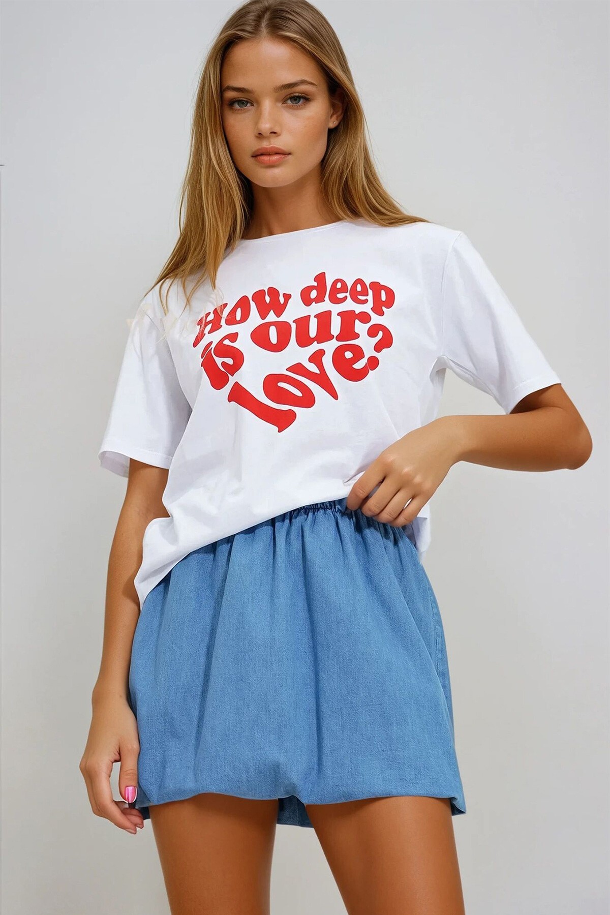 Beyaz Bisiklet Yaka Önü Yazı Baskılı Pamuk T Shirt