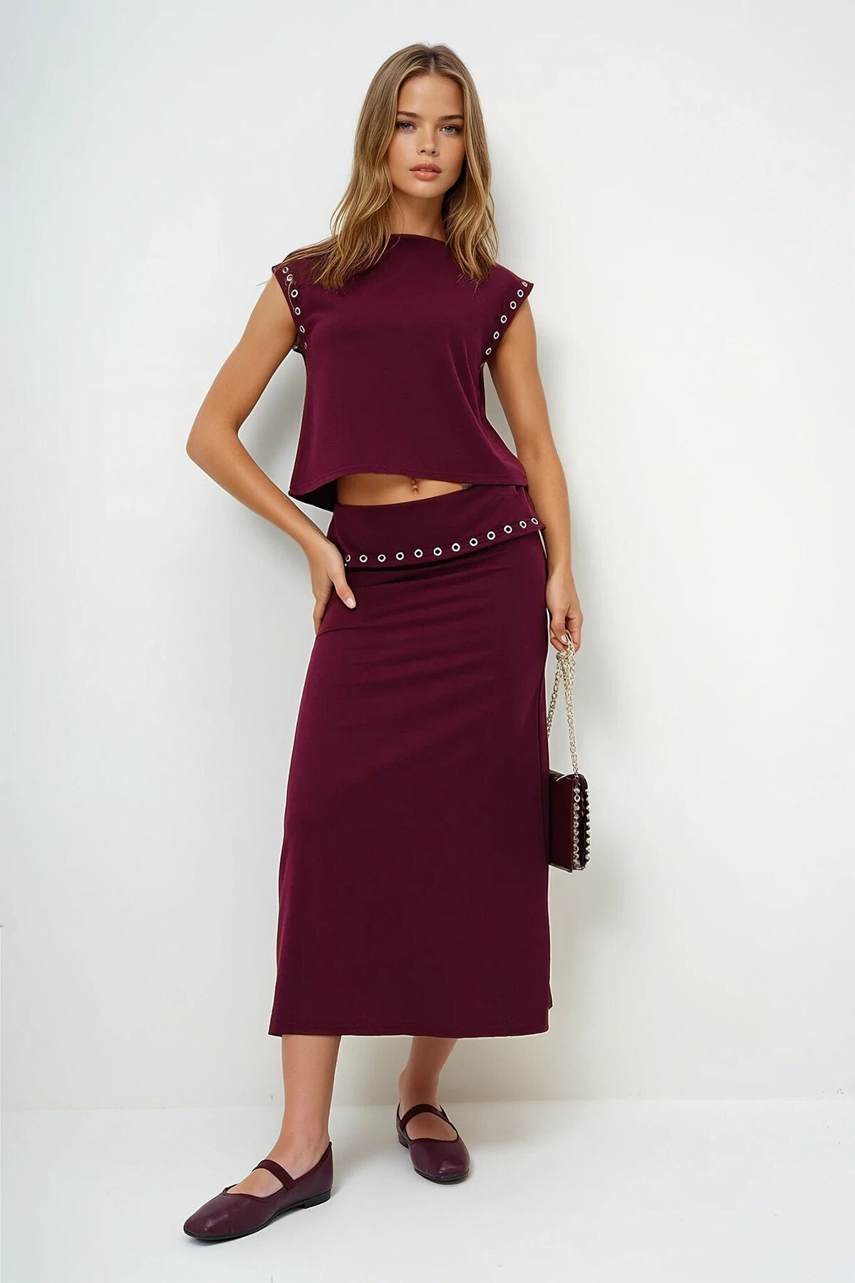 Bordo Halkalı Dik Yaka Bluz Ve Etek Takım