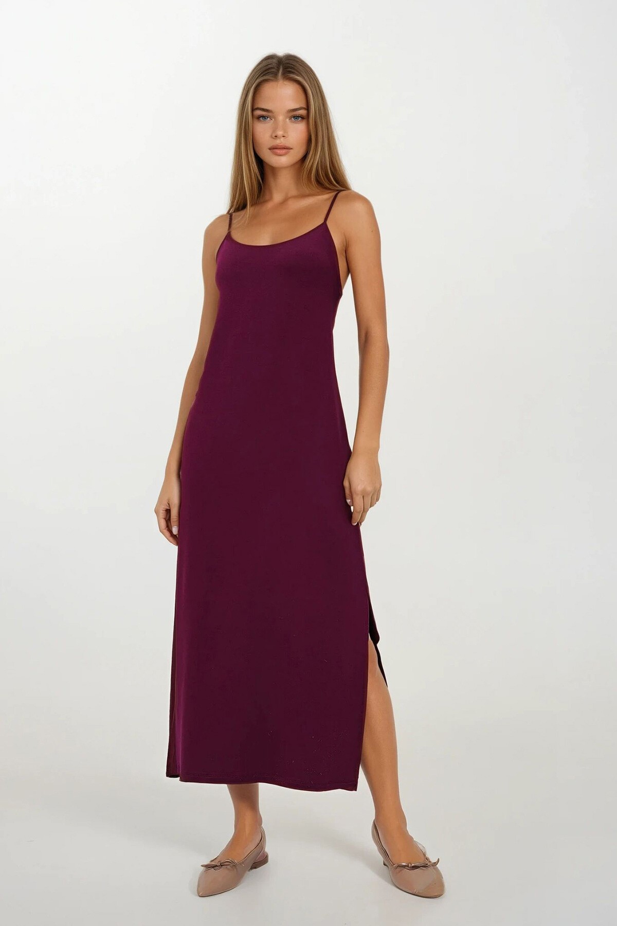 Bordo İp Askılı Yırtmaçlı Yazlık Örme Elbise