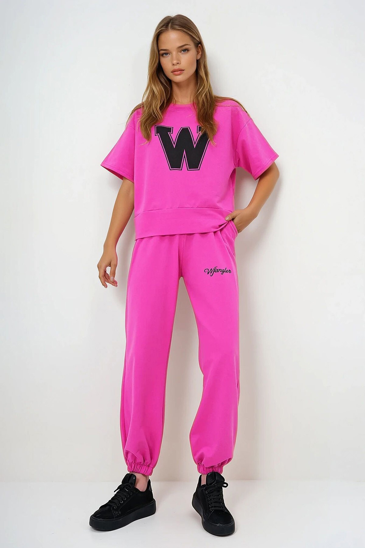 Fuşya W Baskılı Eşofman Takımı