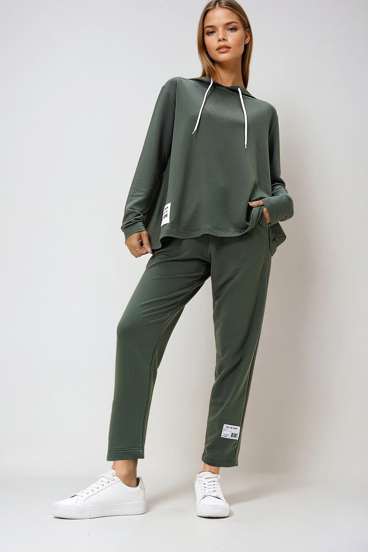 Haki Arma Detaylı Kapüşonlu İki İplik Eşofman Takım