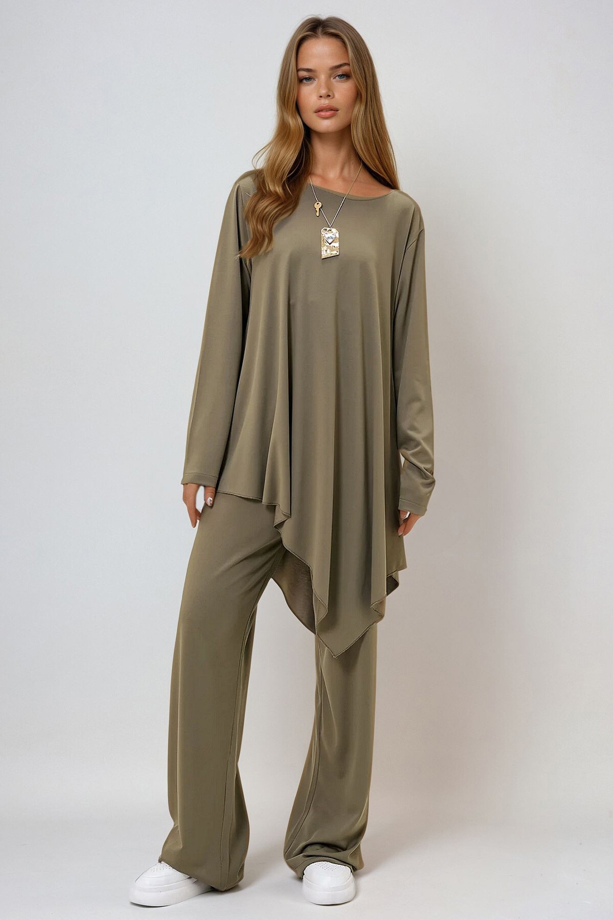 Haki Modal Kumaş Bisiklet Yaka Asimetrik Kesim Uzun Tunik Ve Pantolon Takım