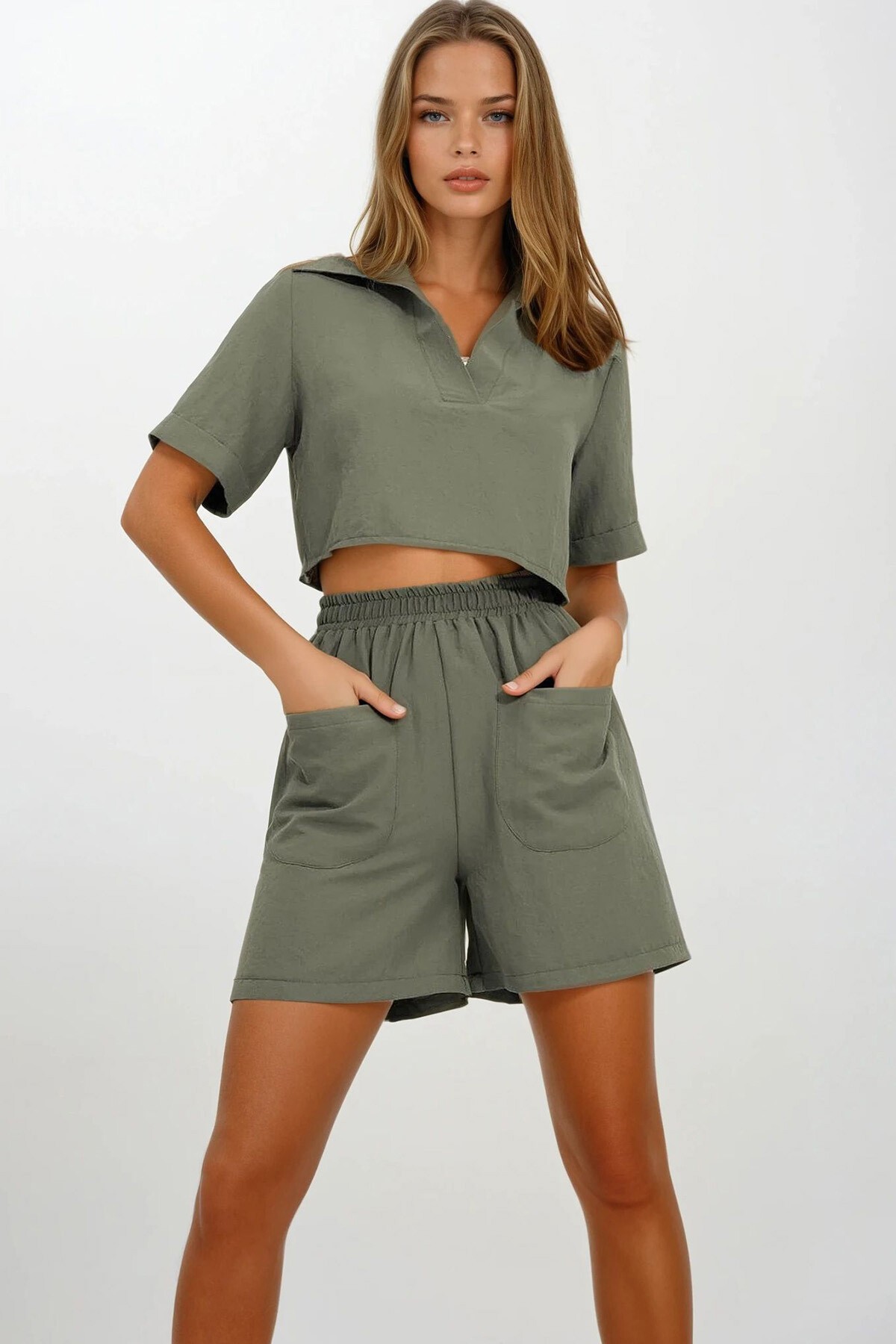 Haki Polo Yaka Crop Bluz Ve Şortlu Dokuma Alt Üst Takım