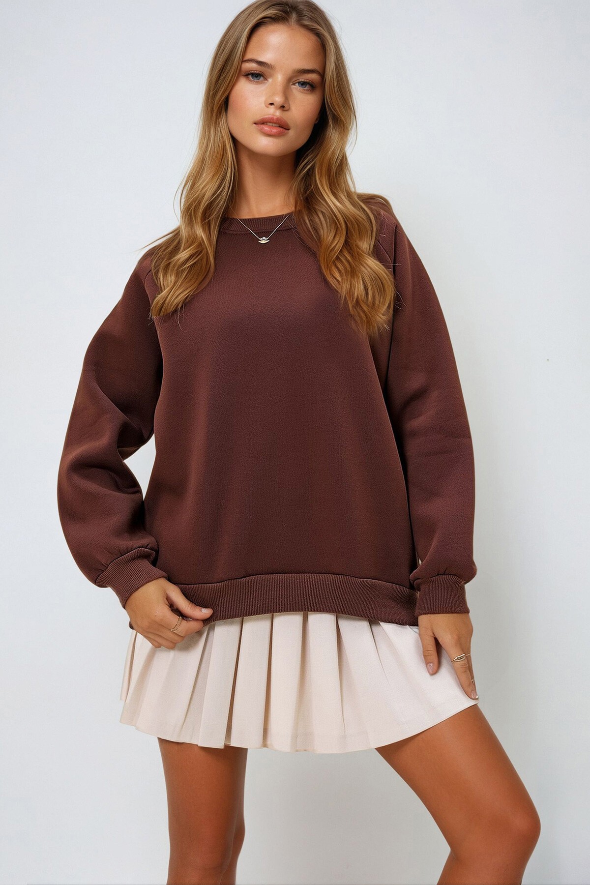 Kahverengi Bisiklet Yaka Reglan Kol Üç İplik Şardonlu Basic Sweatshırt