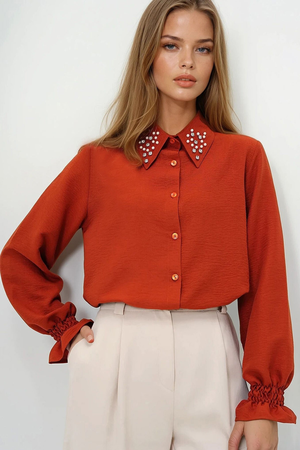 Kiremit İnci Ve Taş İşlemeli Aerobin Gömlek