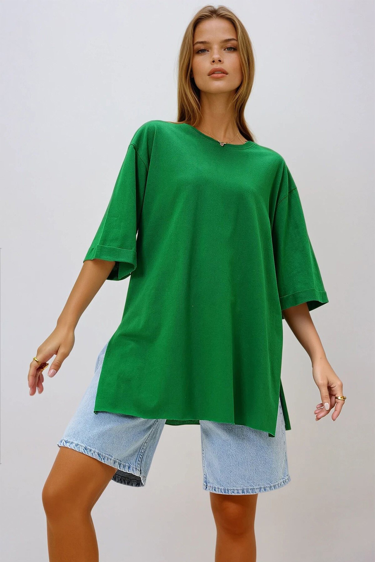 Koyu Yeşil Bisiklet Yaka Duble Kol Oversize Pamuklu Basic T Shirt