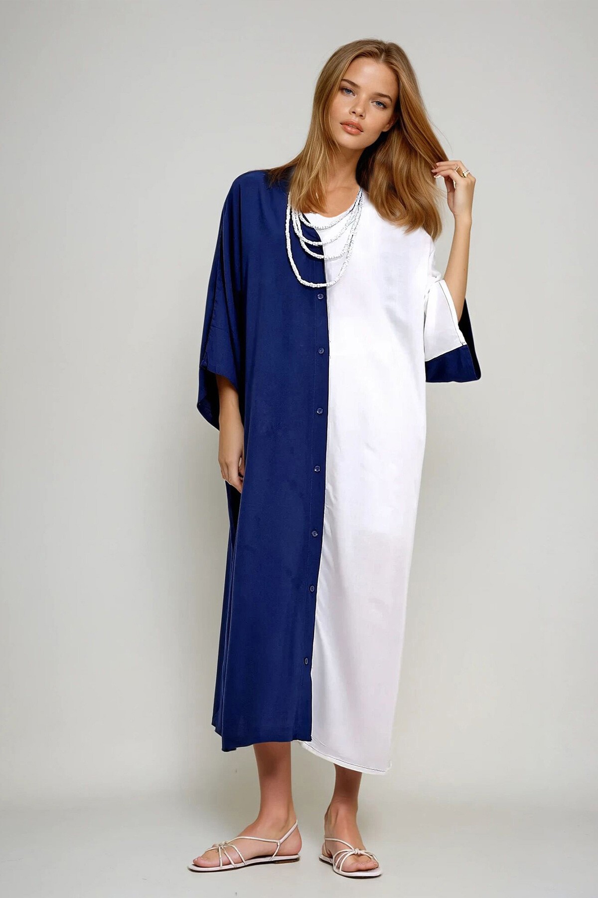 Lacivert Beyaz V Yaka Önü Düğmeli Renk Bloklu Sırtı Nakışlı Dokuma Viskon Elbise