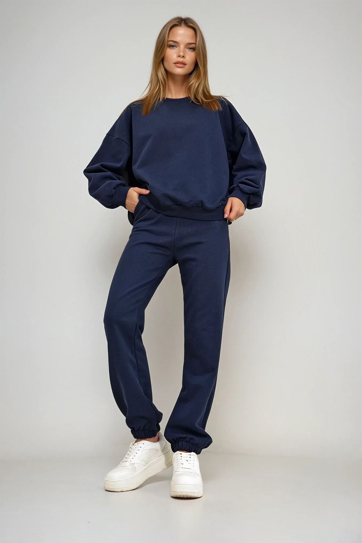 Lacivert Bisiklet Yaka Beli Ve Paçası Lastikli İki İplik Basic Eşofman Takımı