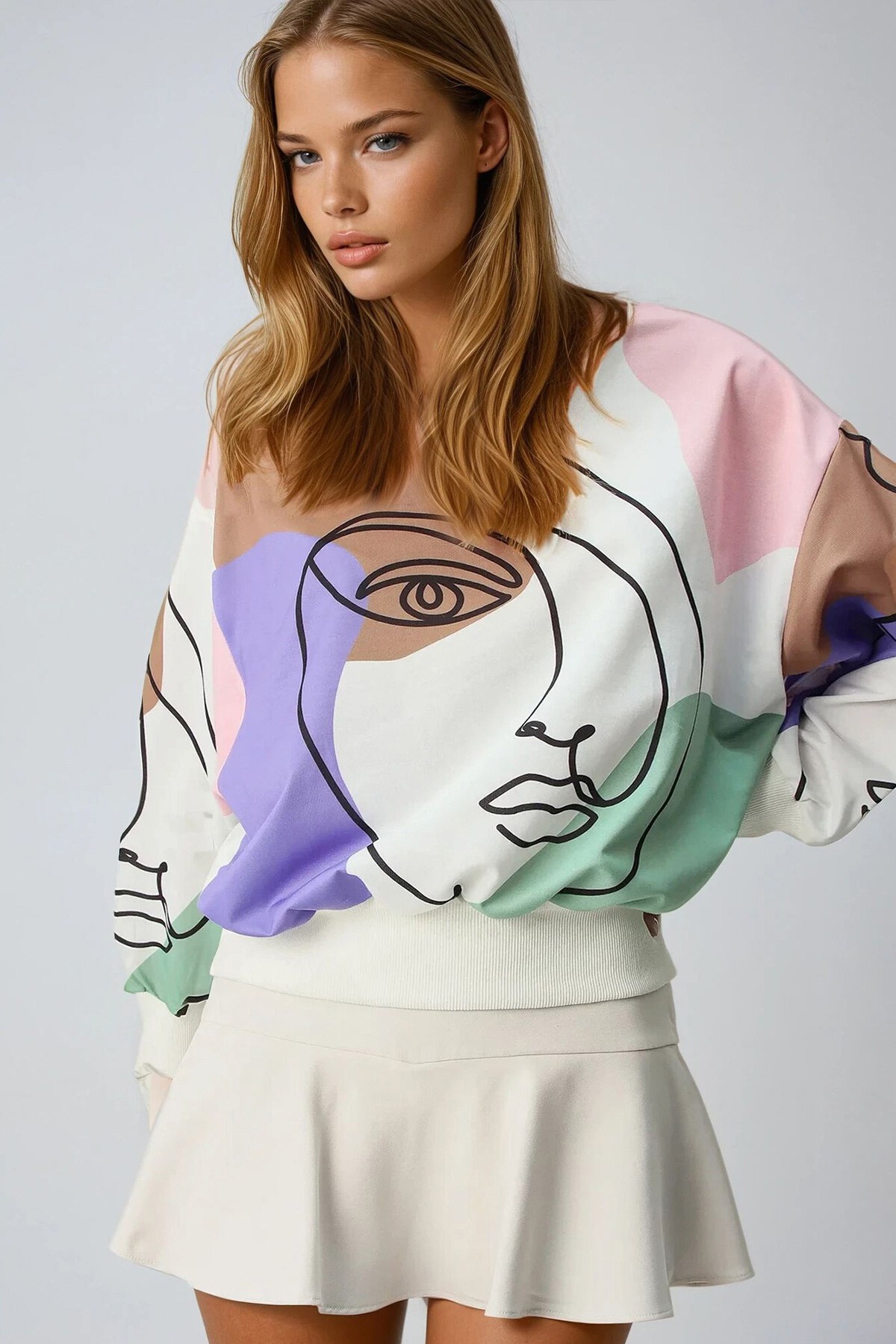 Lila Bisiklet Yaka Dijital Baskılı Sweatshirt