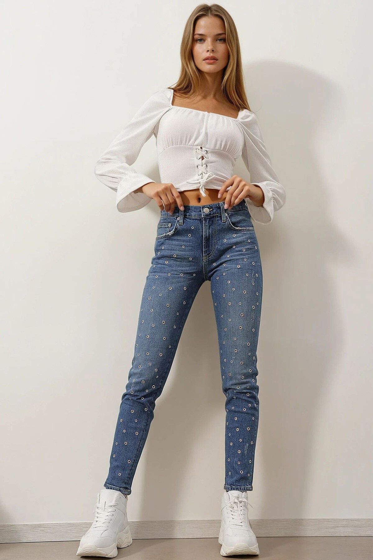 Mavi Yüksek Bel Beş Cepli Kuş Gözü Detaylı Skinny Jean