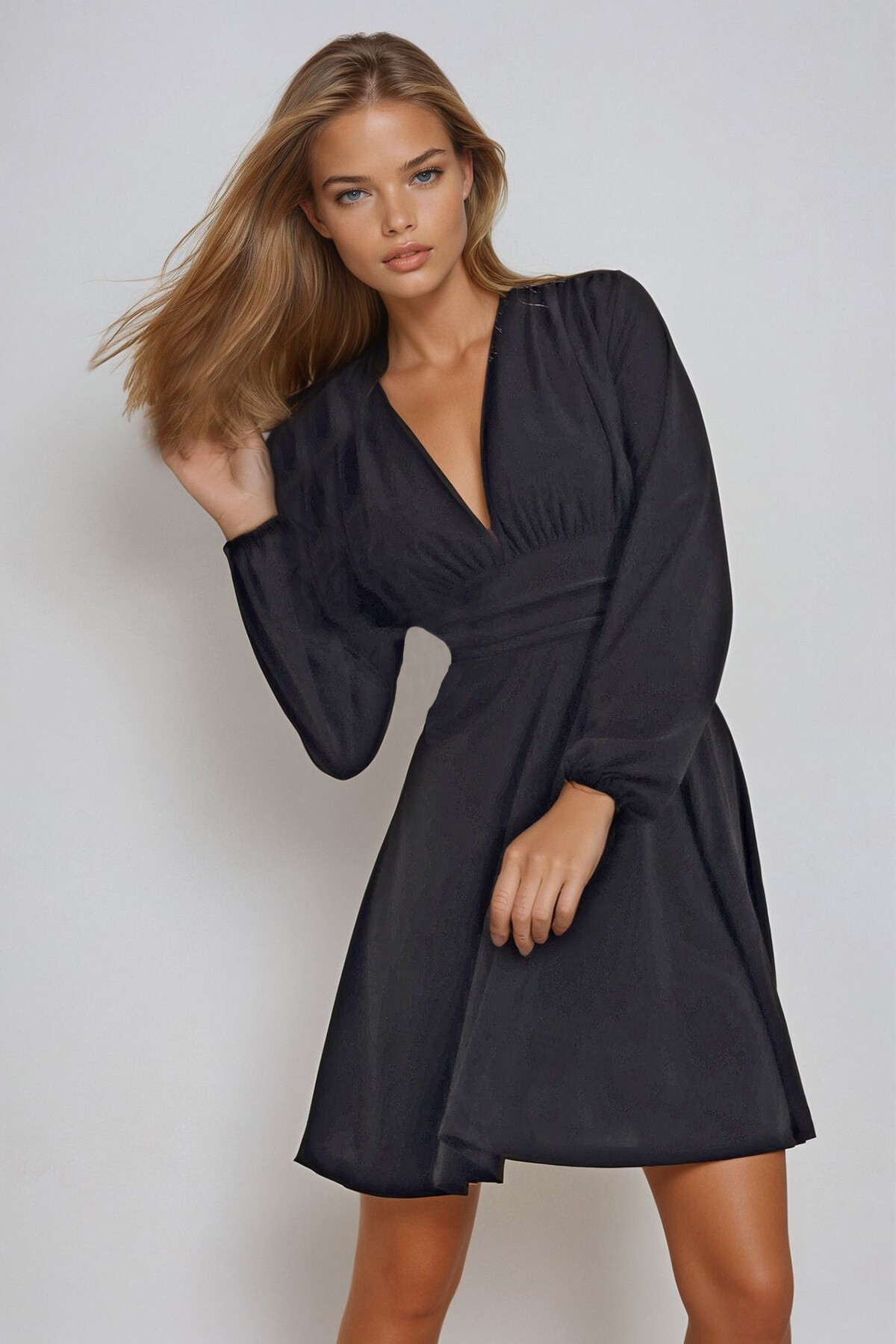 Siyah Derin V Yaka Kloş Sandy Elbise