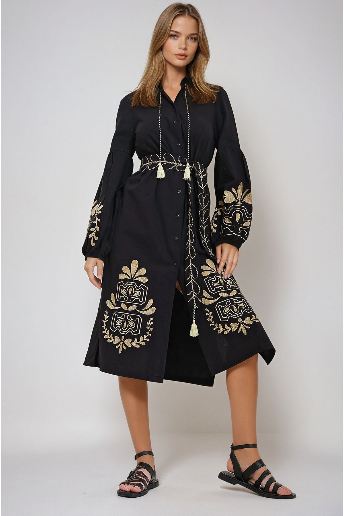 Siyah Hakim Yaka Kemerli Çift Yırtmaçlı Keten Elbise