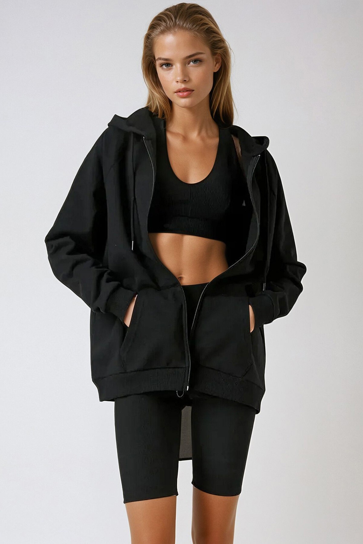 Siyah Kapüşonlu Kanguru Cepli Fermuarlı Şardonlu Sweatshirt