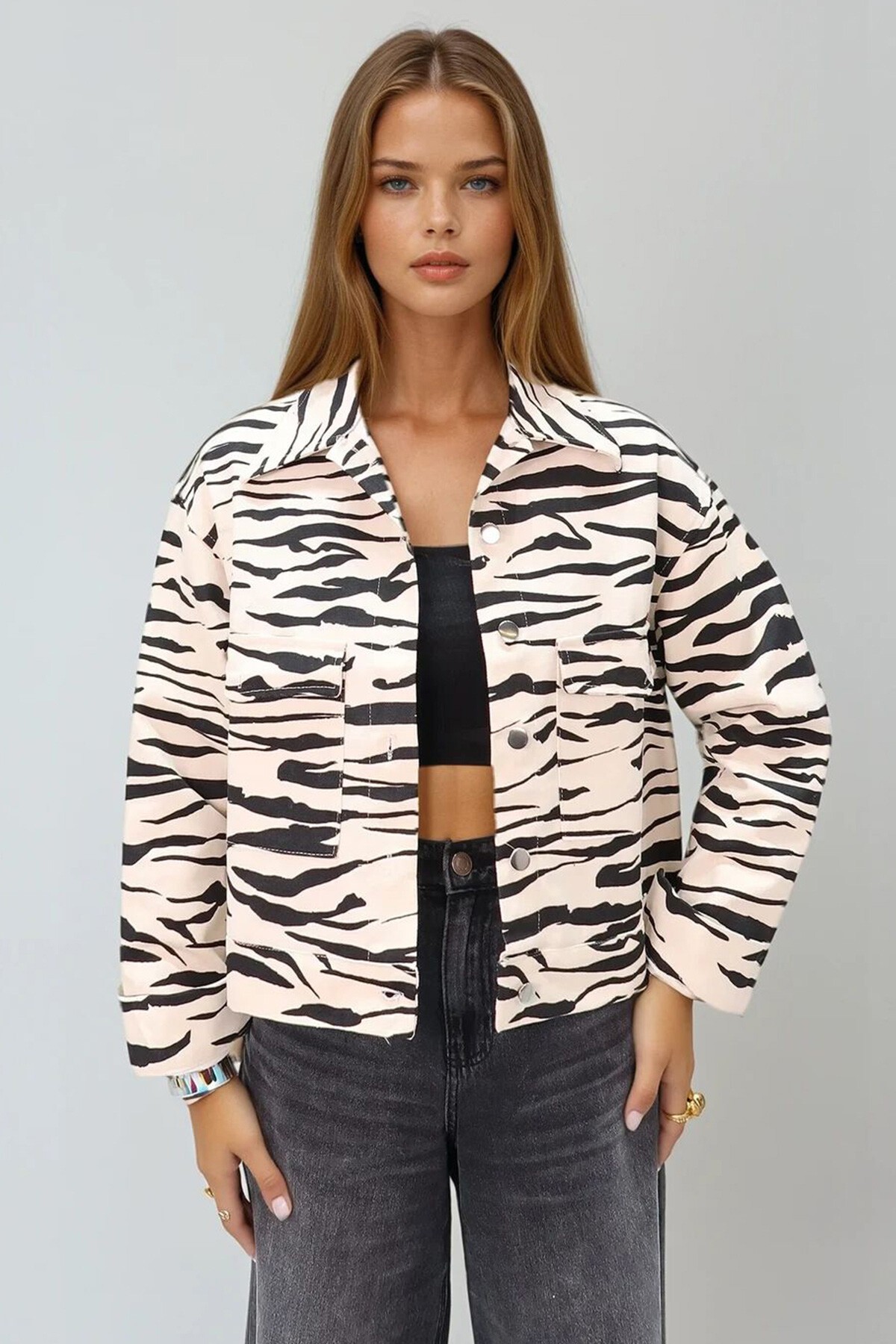 Siyah Krem Zebra Desenli Crop Jean Ceket