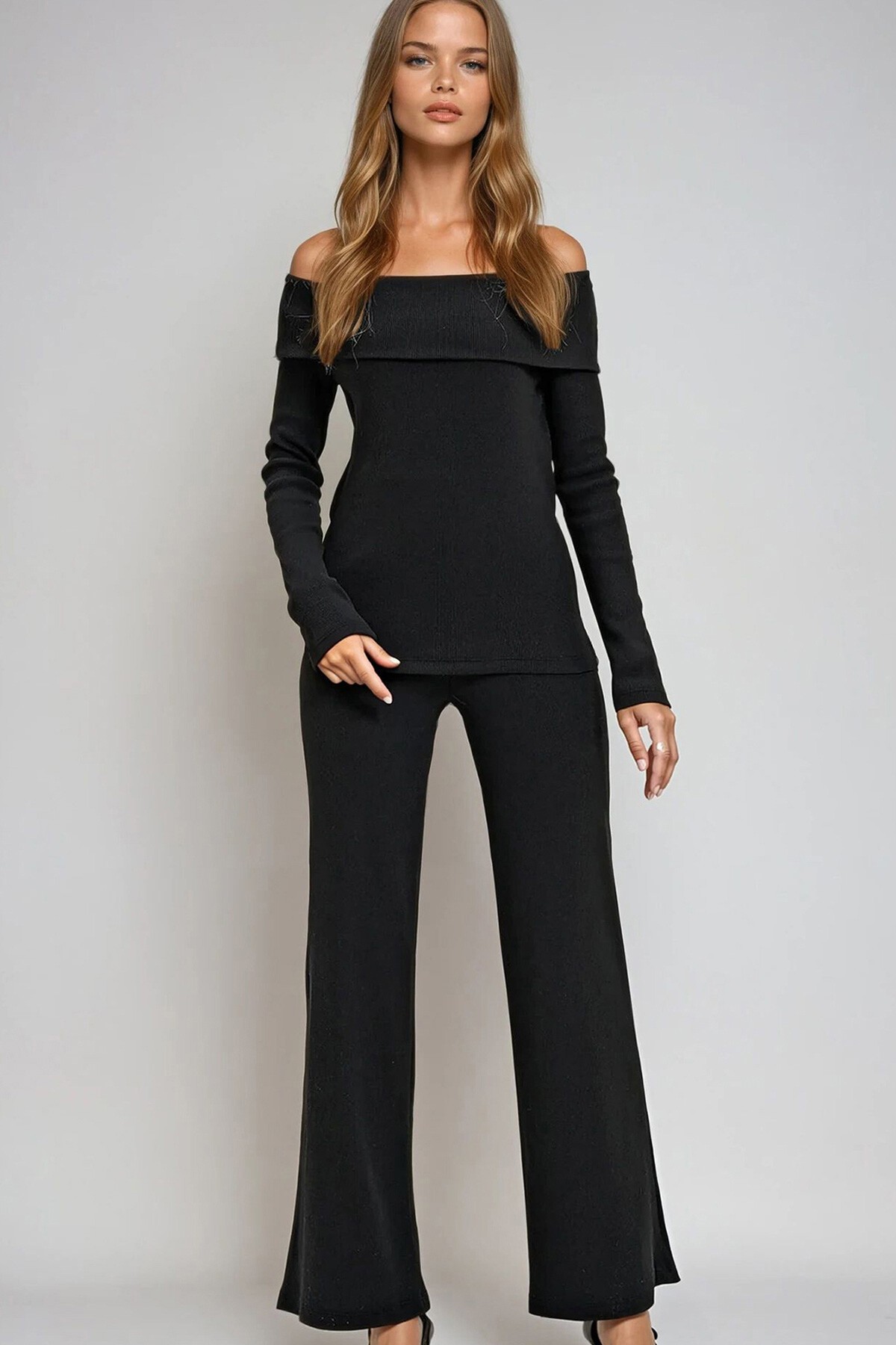Siyah Madonna Yaka Kaşkorse Bluz Ve Pantolon Takım