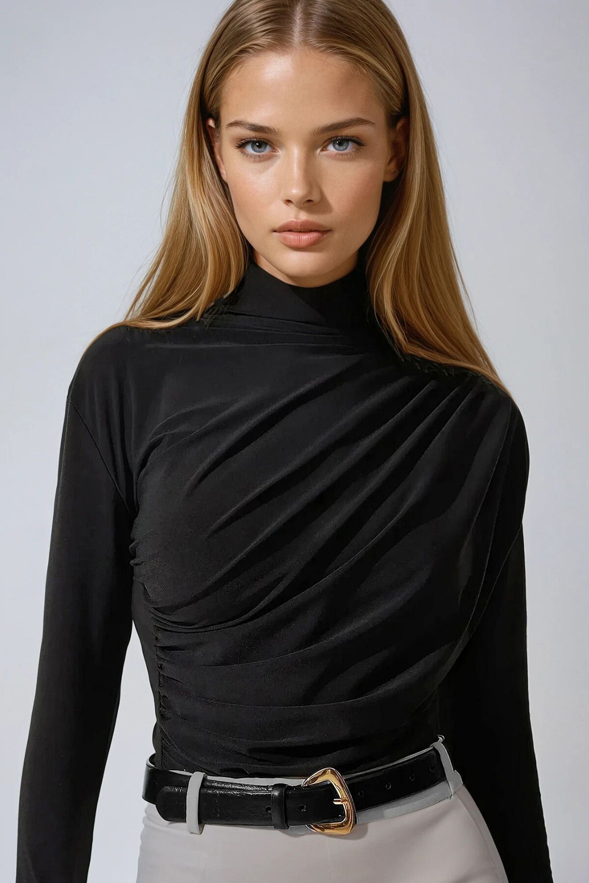 Siyah Yarım Balıkçı Drape Detaylı Sandy Bluz