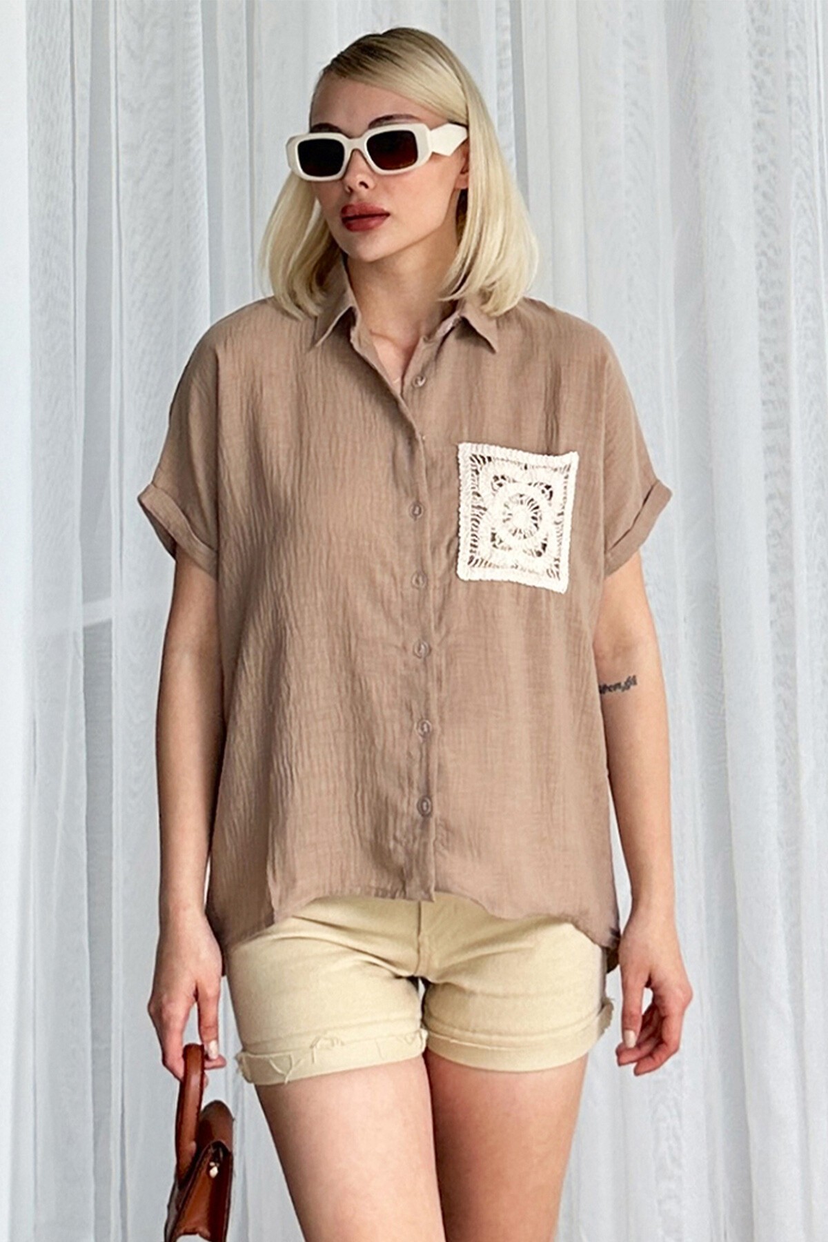 Taş Kroşeta Cepli Oversize Keten Gömlek