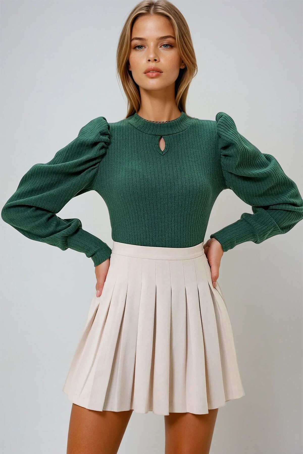 Yeşil Bisiklet Yaka Damla Dekolteli Prenses Kol Triko Bluz