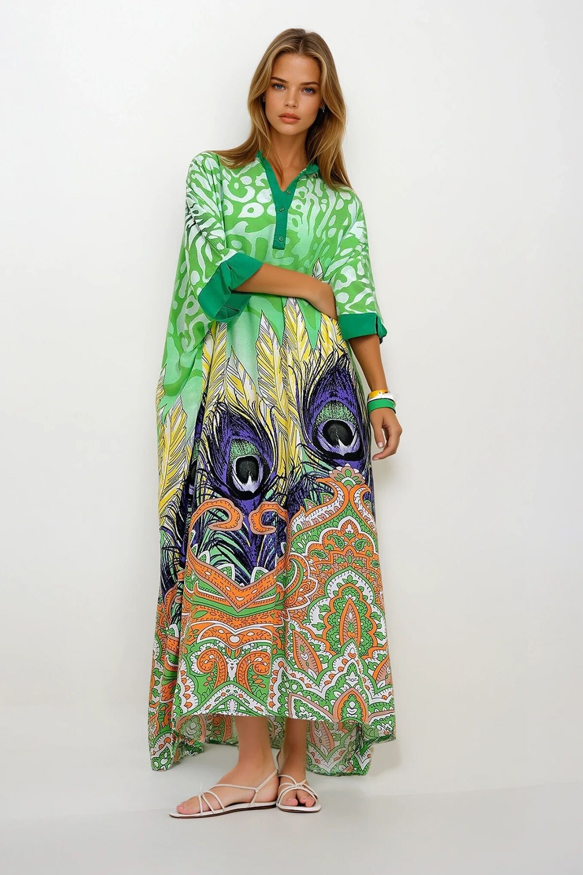 Yeşil Hakim Yaka Yarasa Kol Desenli Maxi Boy Yanları Yırtmaçlı Dokuma Elbise
