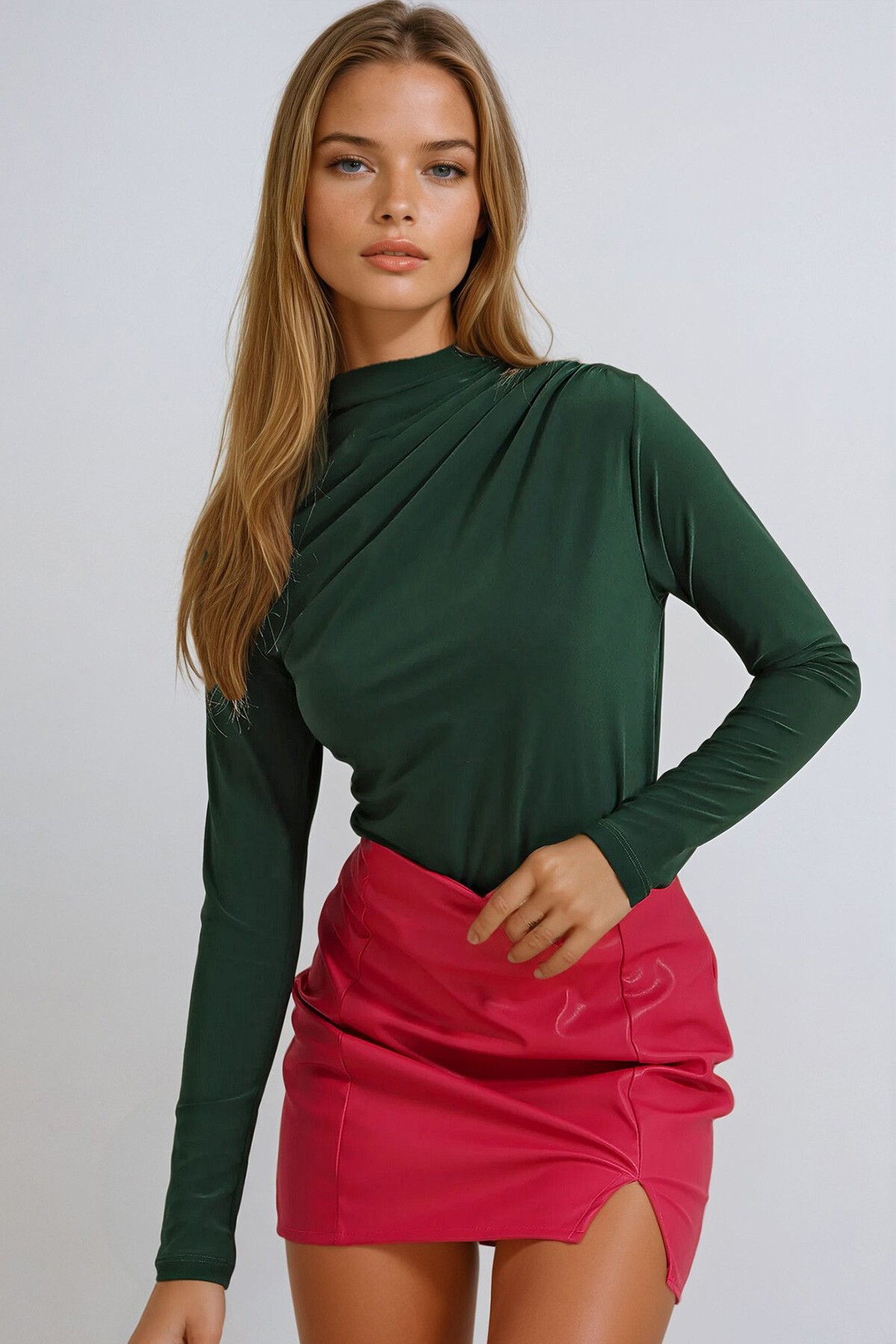 Zümrüt Yeşili Dik Yaka Omzu Drapeli Sandy Crop Bluz