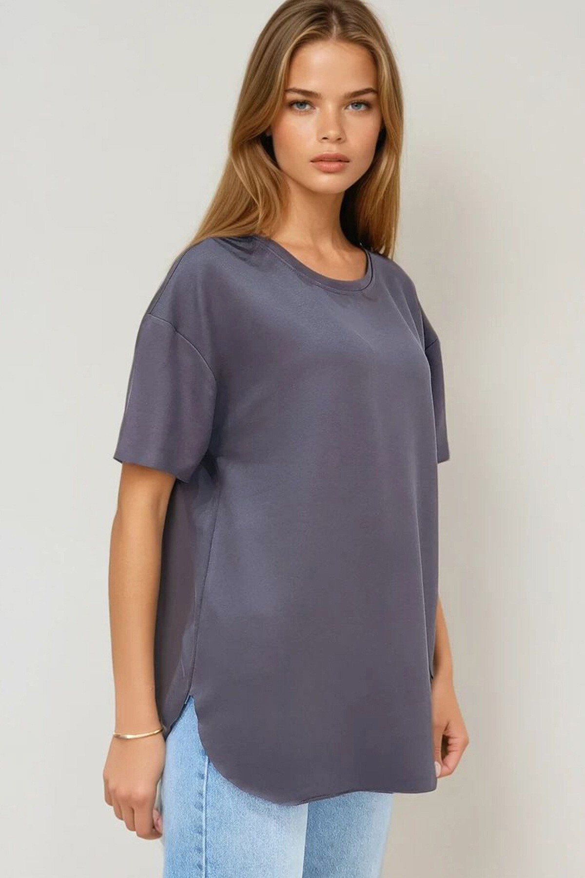 Antrasit Bisiklet Yaka Oval Kesim Modal T Shirt