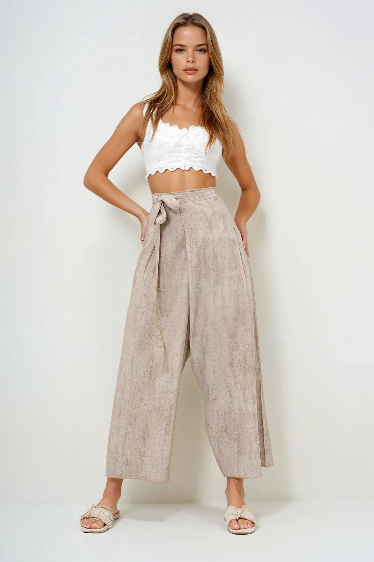 Bej Bağlama Detaylı Şalvar Kesim Aerobin Pantolon