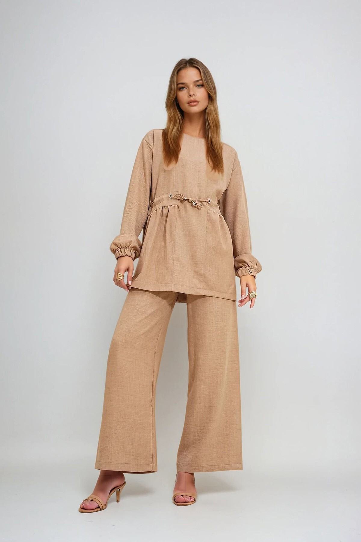 Bej Bisiklet Yaka Kendinden Kemerli Palazzo Pantolon Tunik Takım