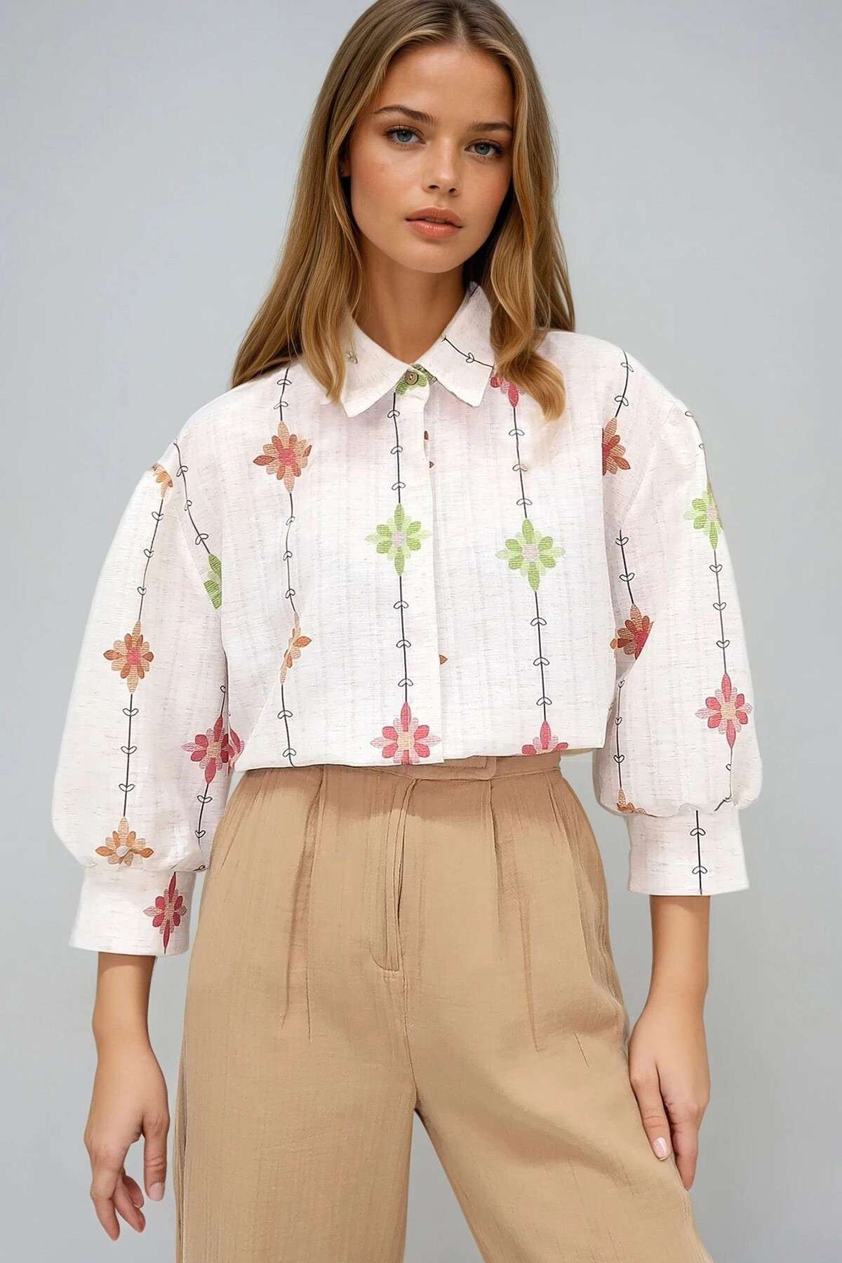 Bej Kahve Prenses Çiçek Desenli Flamlı Keten Dokuma Gömlek