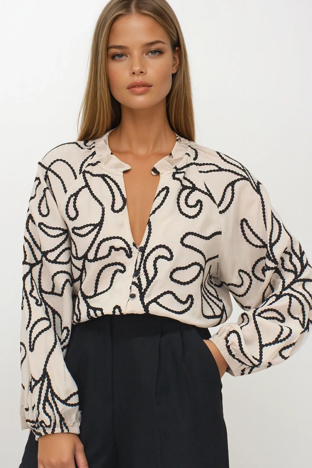 Bej Kordone Nakışlı Premium Dokuma Gömlek