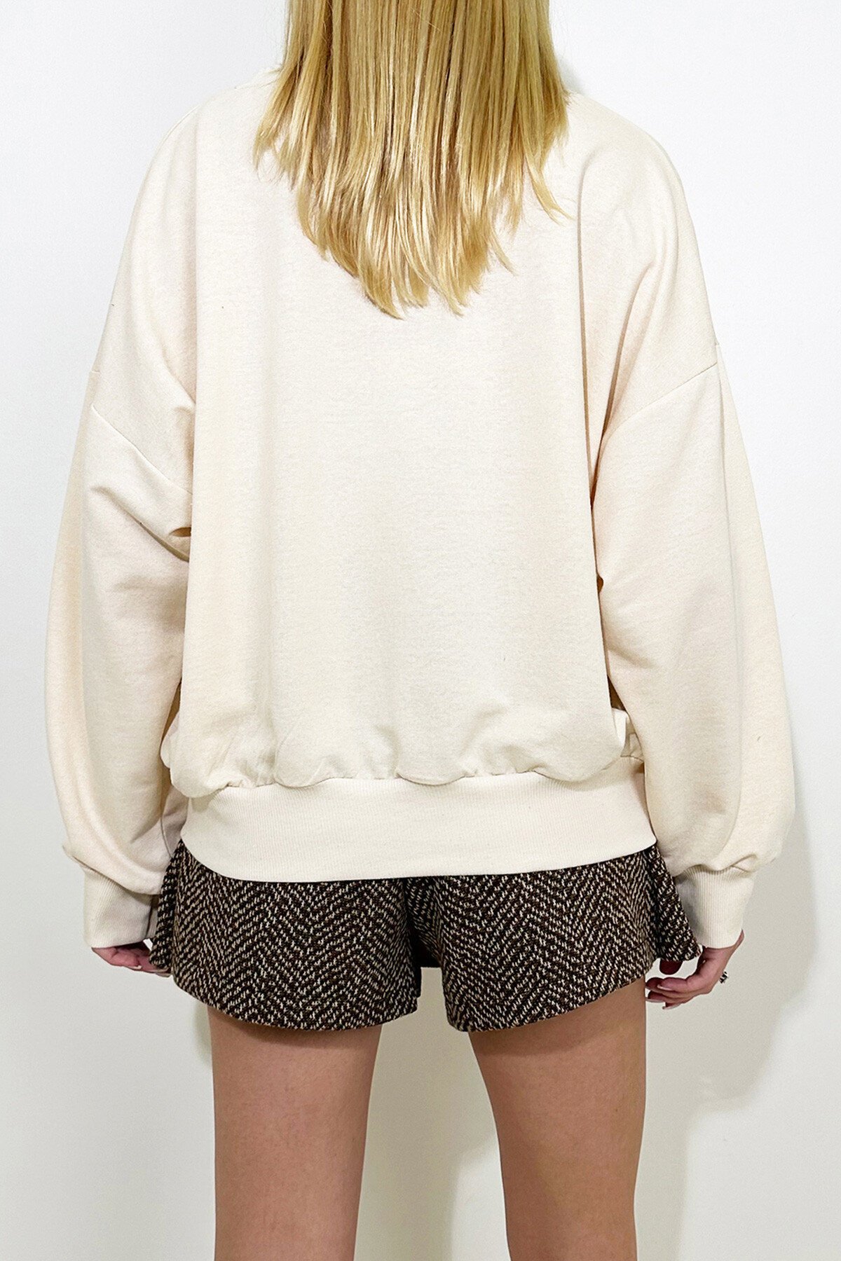 Bej Önü Bağcıklı Oversıze Sweatshirt