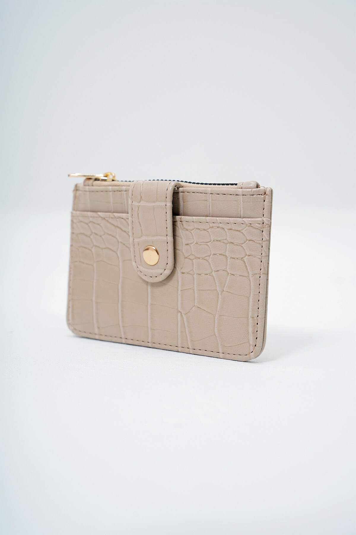 Bej Suni Deri Bozuk Para Bölmeli Croco Desen Orta Boy Kartlık
