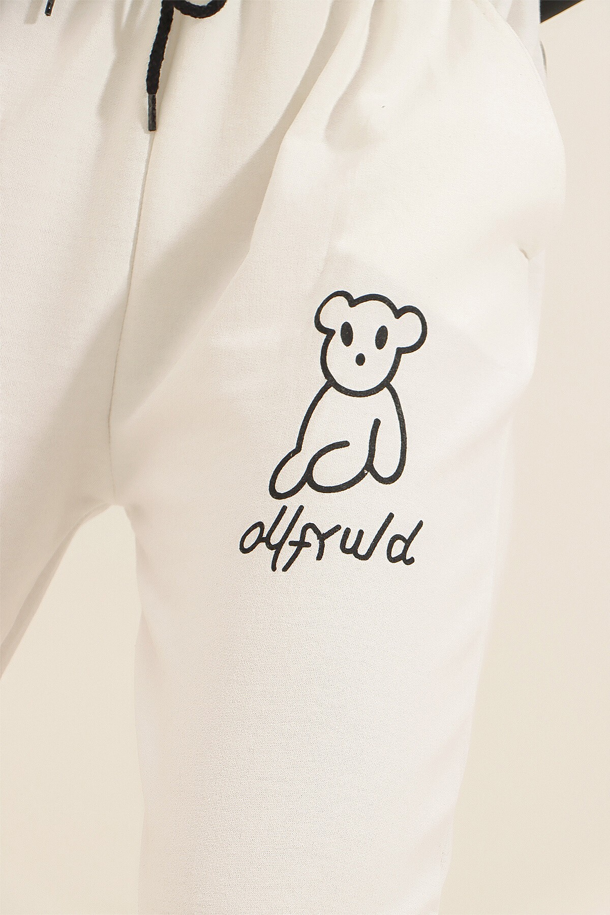 Beyaz Ayıcık Baskılı Paçası Lastikli İki İplik Eşofman Altı