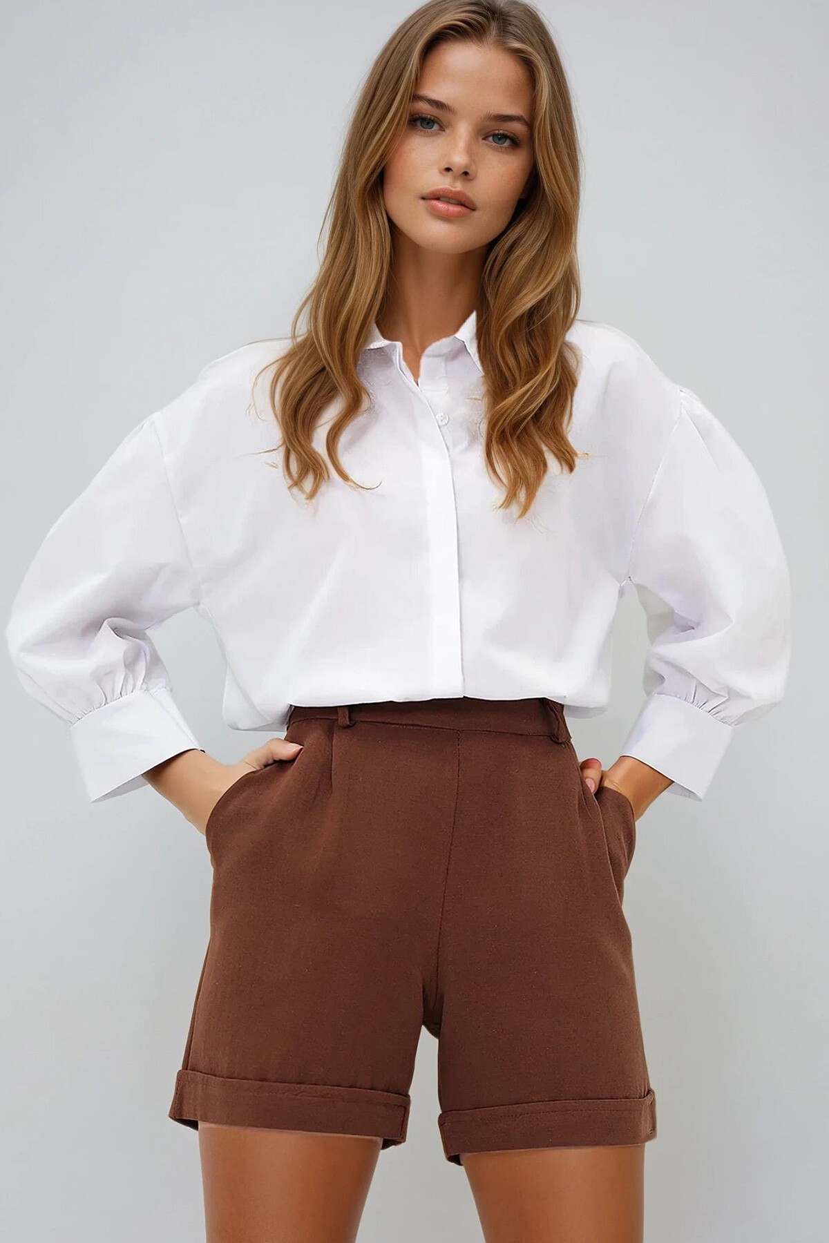 Beyaz Balon Kol Gizli Patlı Dokuma Gömlek