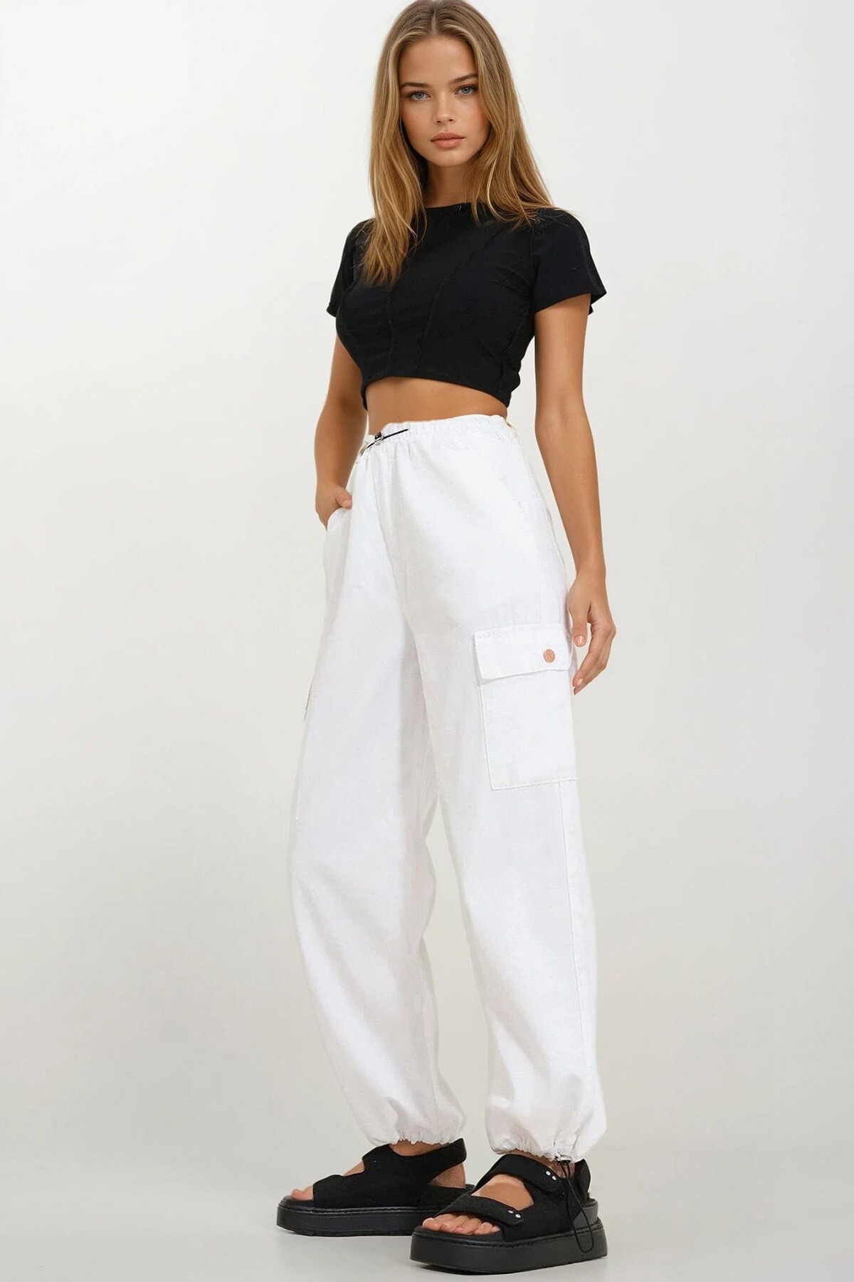 Beyaz Beli Ve Paçası Lastikli Cepli Kargo Jogger Pantolon