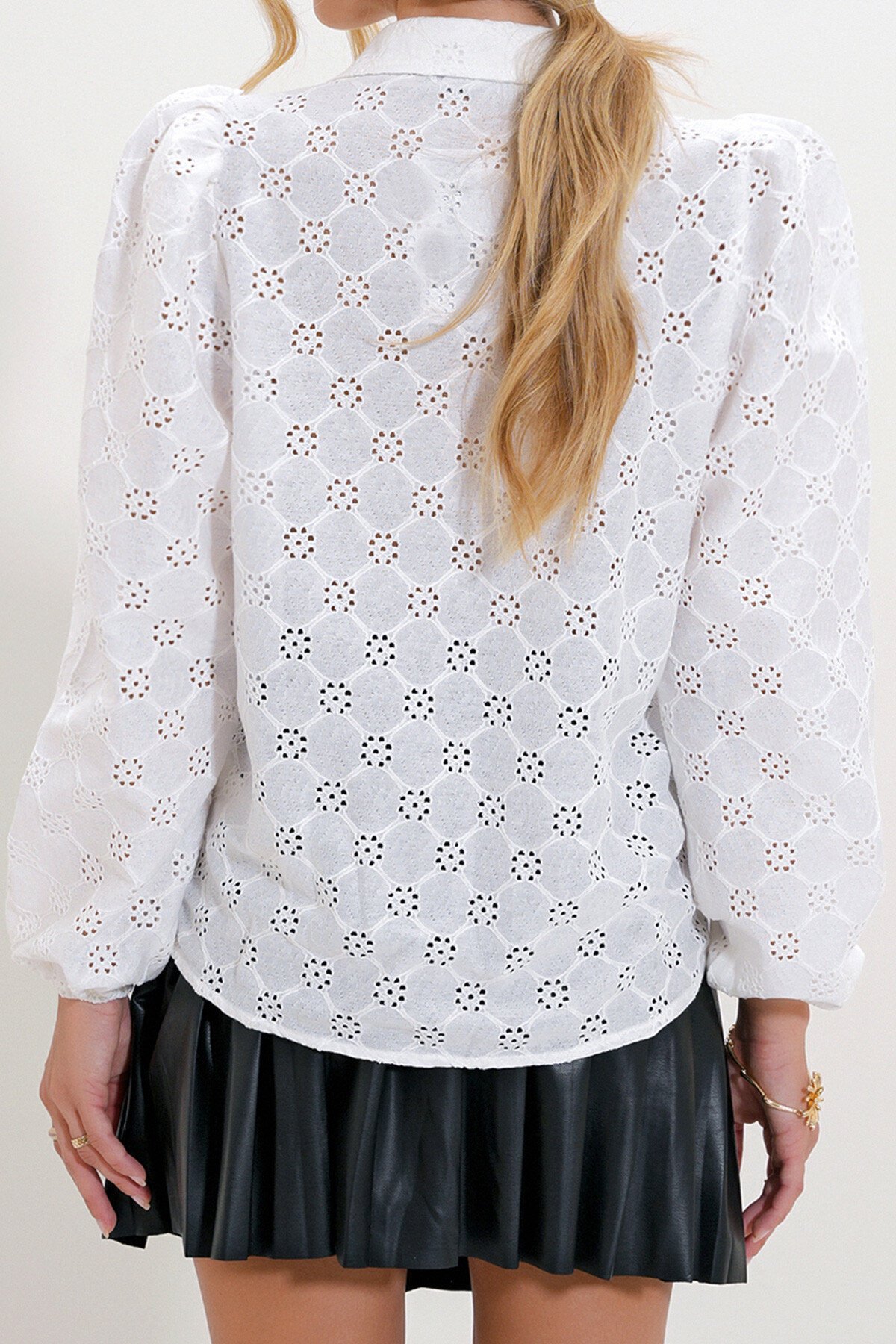 Beyaz Güpür Dokuma Premıum Gömlek