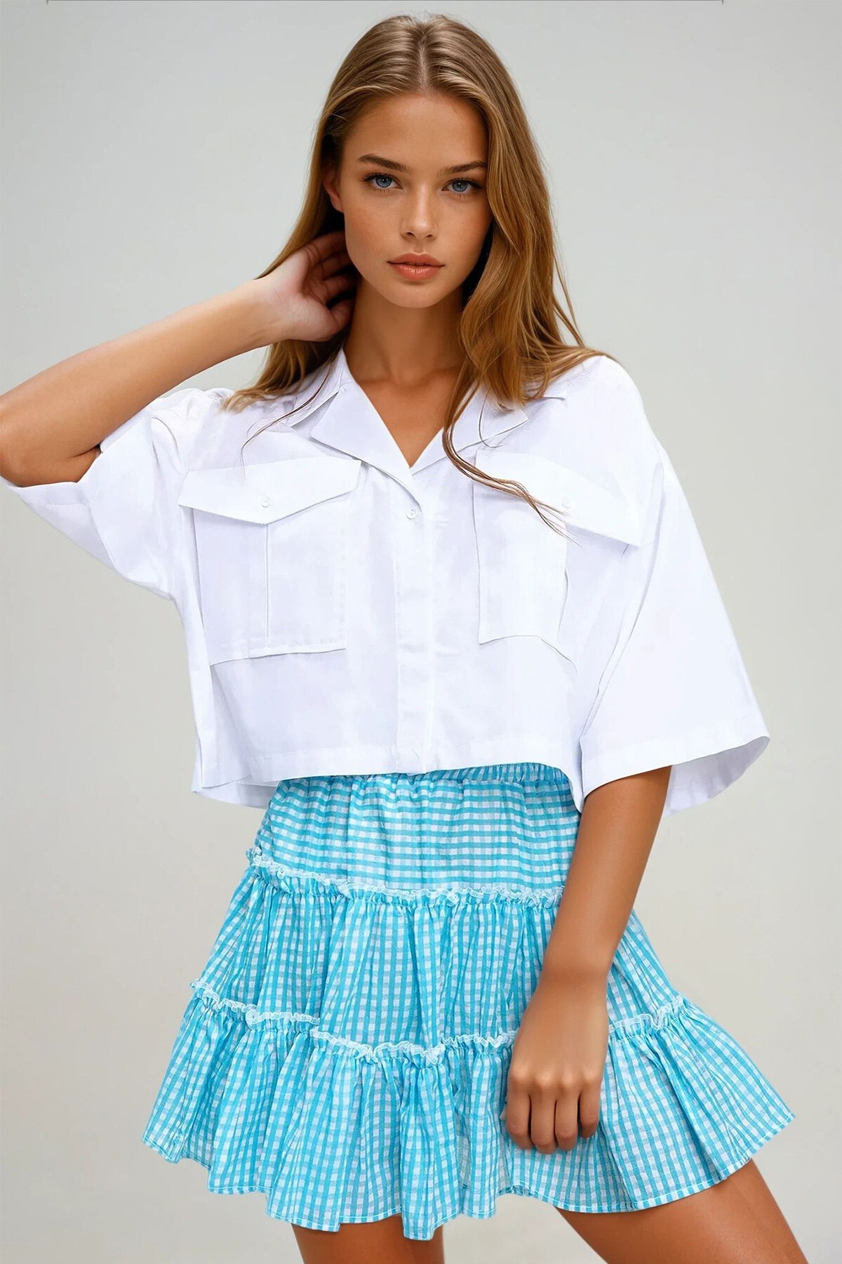 Beyaz Zarf Cepli Crop Poplin Gömlek