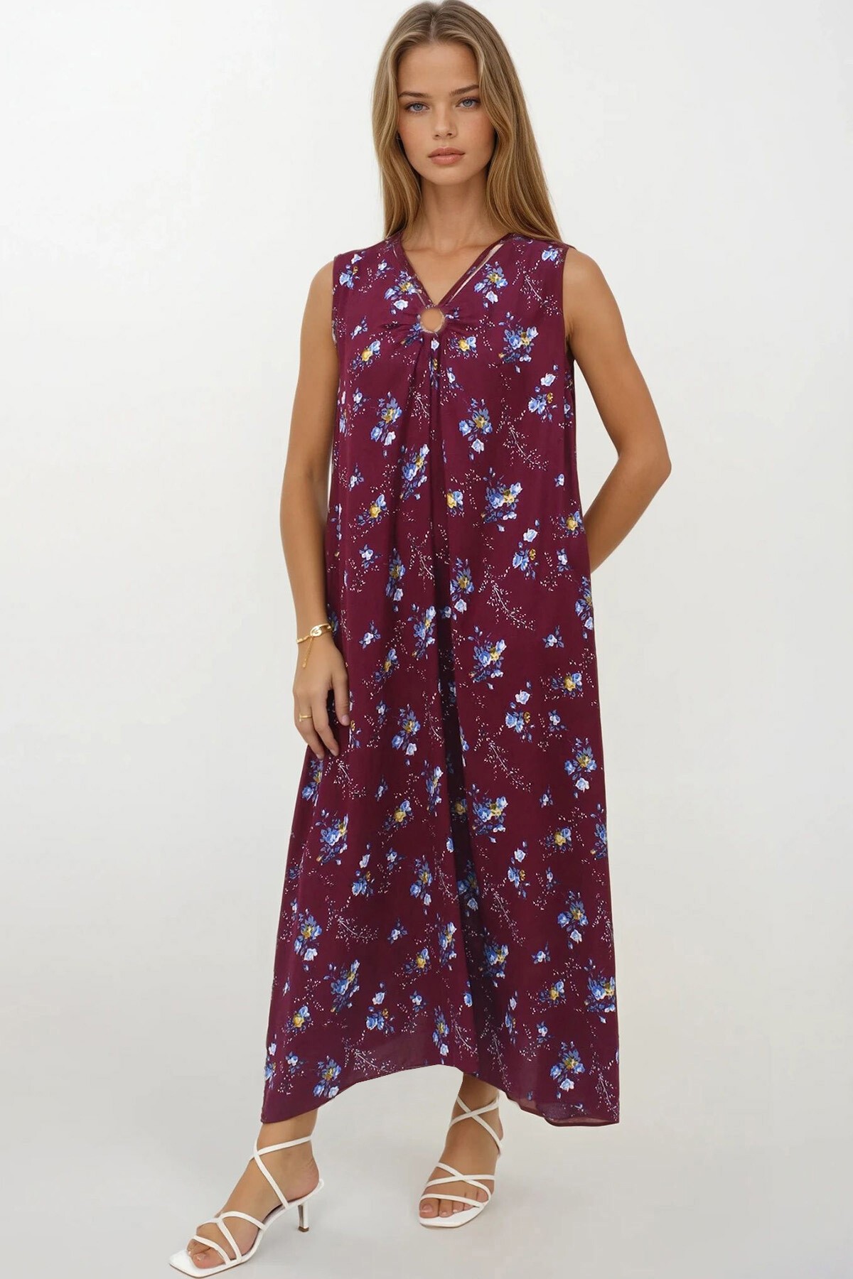 Bordo Aksesuar Detaylı Desenli Maxi Boy Çift Cepli Elbise Elbise