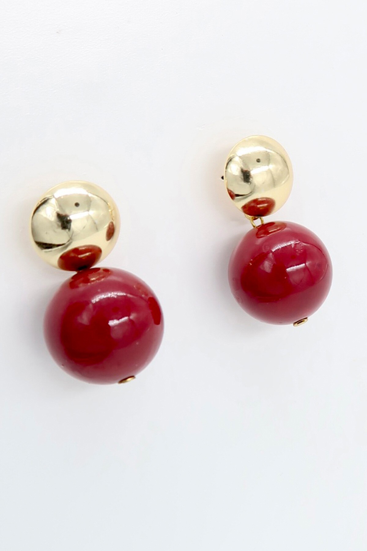 Bordo Gold Detaylı Sallantılı İnci Küpe