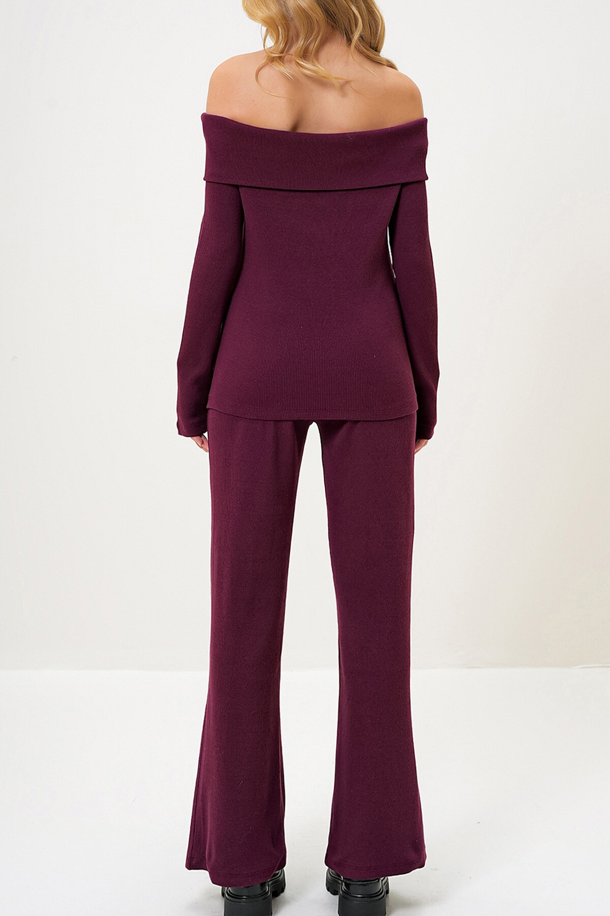 Bordo Madonna Yaka Kaşkorse Bluz Ve Pantolon Takım