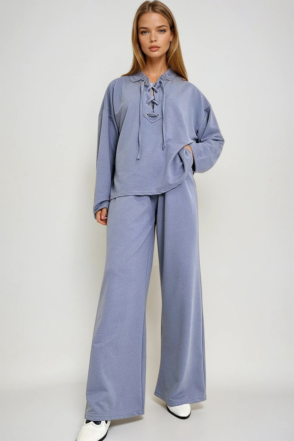 Boyalı Gri Bisiklet Yaka Kuş Gözü Detaylı İki İplik Sweat Ve Çift Cepli Pantolon Takım