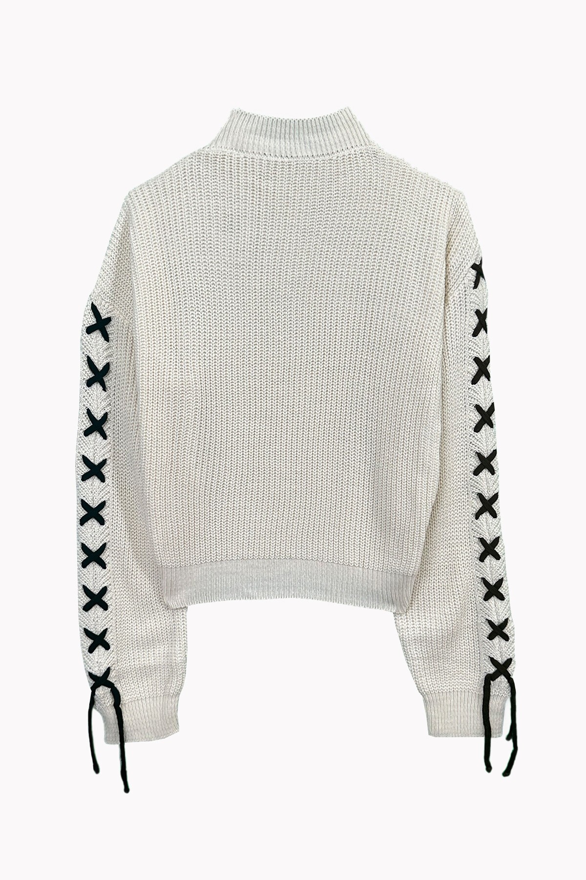 Ekru Bağcıklı Triko Kazak
