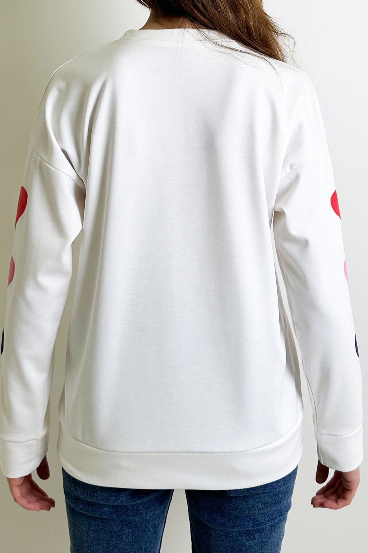 Ekru Bisiklet Yaka Kalp Baskılı 2 İplik Oversize Sweatshırt