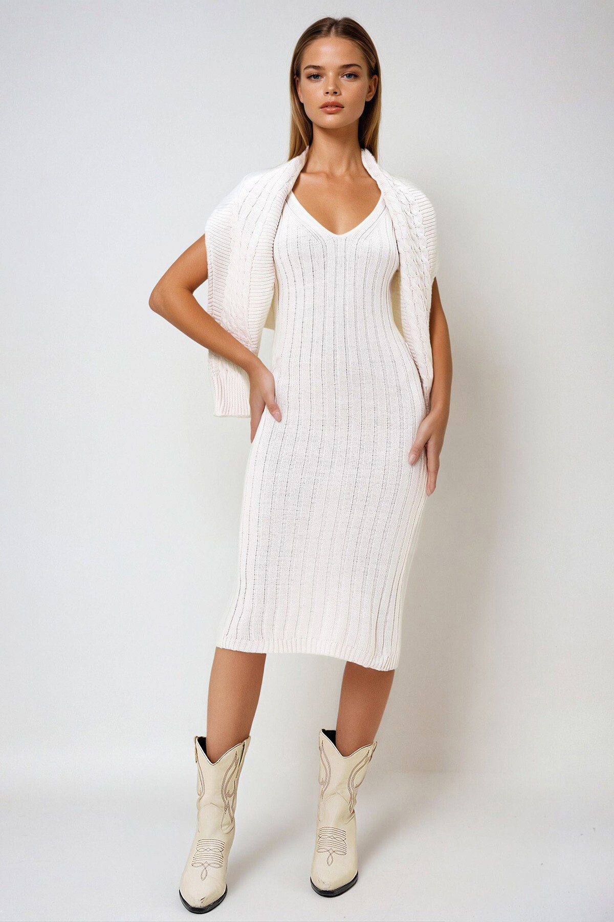 Ekru Dik Yaka Yarasa Kol Crop Kalın Kışlık Kazak Ve Askılı Jile Takım