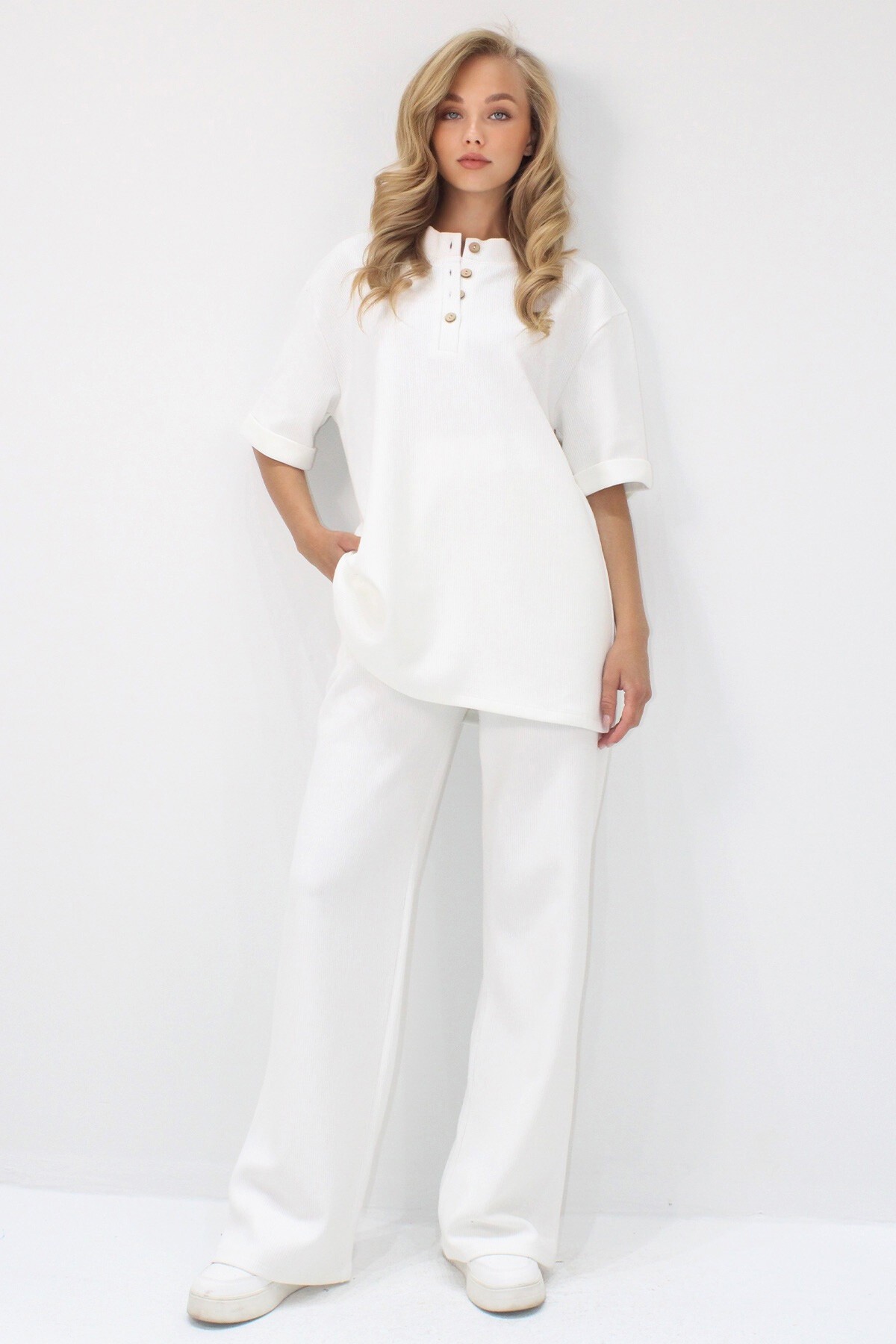 Ekru Duble Kol Yakası Düğmeli Pantolonlu Alt Üst Takım