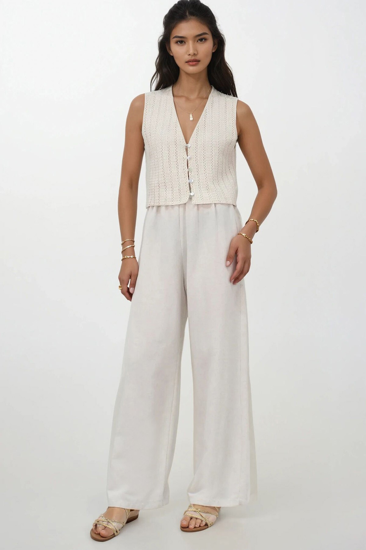 Ekru Güpür İçi Astarlı Yelek Ve Keten Palazzo Pantolon Takım