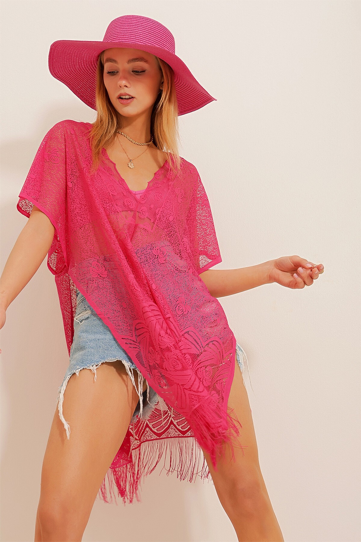 Fuşya Püsküllü Plaj Üstü Dantel Kimono