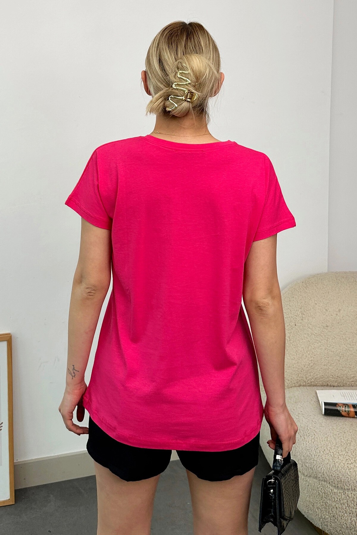 Fuşya V Yaka Basic T Shirt